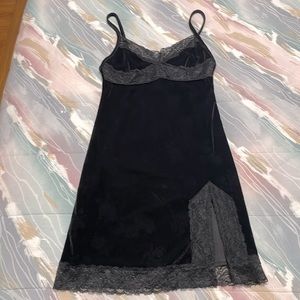 H&M velvet and lace dress. Side cutout. Velvet rose pattern (hard to see in pic)